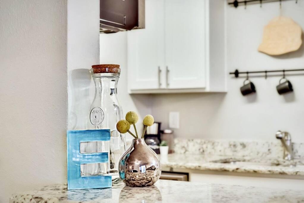 Dallas Boutique Flat + Arboretum Tickets Included المظهر الخارجي الصورة