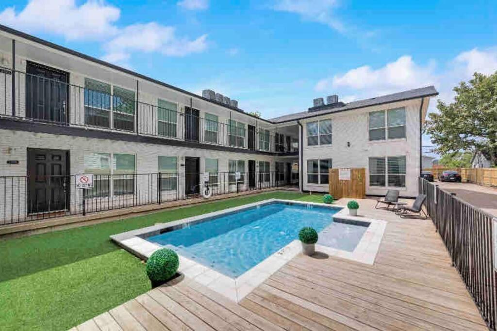Dallas Boutique Flat + Arboretum Tickets Included المظهر الخارجي الصورة